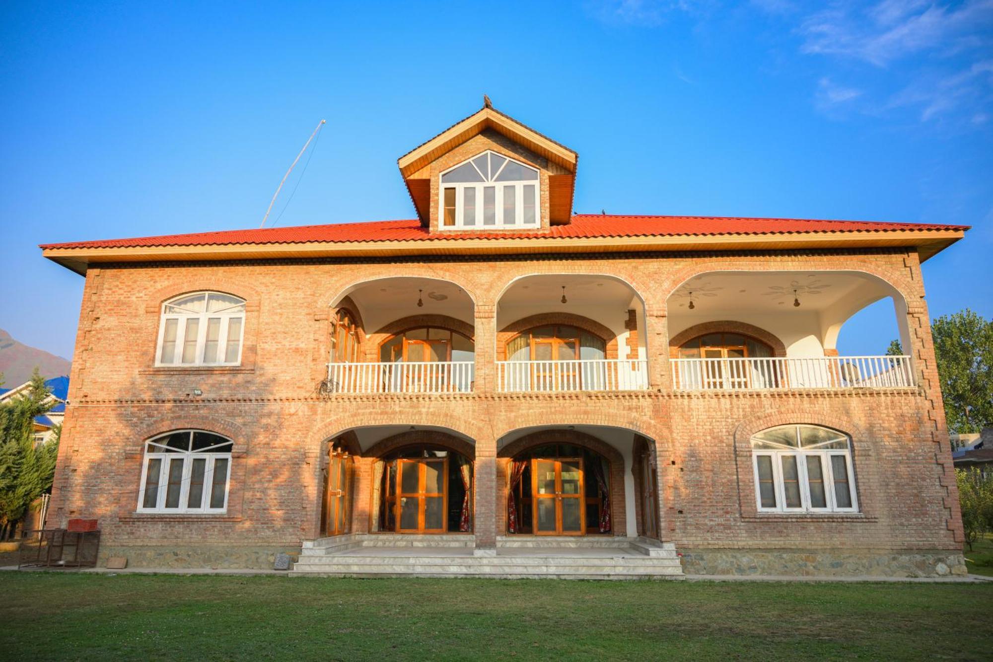 The Country Hills Villa Сринагар Экстерьер фото